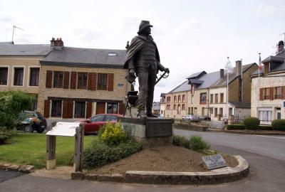 Statue du Général Margueritte
